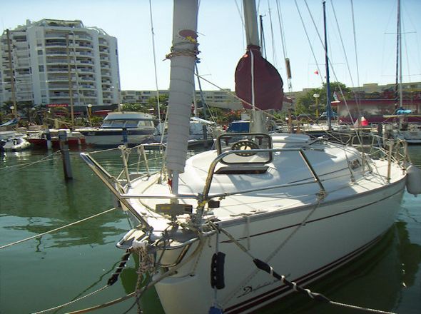 **yachting-direct** 461_delphia29-photo 2